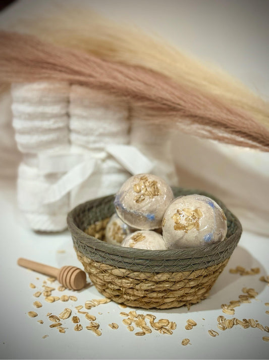 Oatmeal, Milk & Honey Bath Bombs
