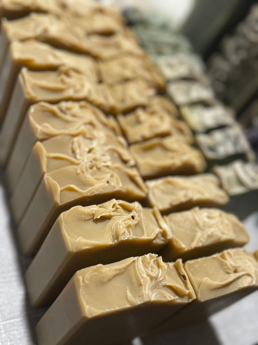 Sandalwood Cedar & Amber
